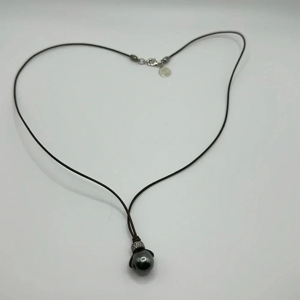 PERLÉ by LOLA real Diamonds pearl necklace​
